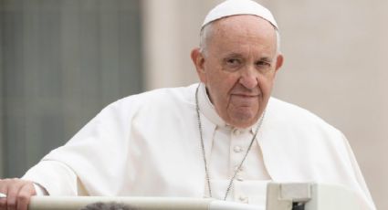 Este es el secreto del Papa Francisco para el dolor de rodillas es un guiño a México