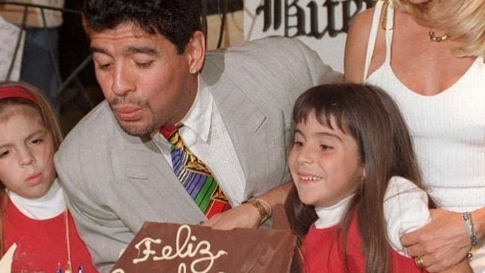 Diego Maradona, Dalma y Gianinna, las hijas que tuvo con Claudia Villafañe. Fuente: Instagram @giannmaradona