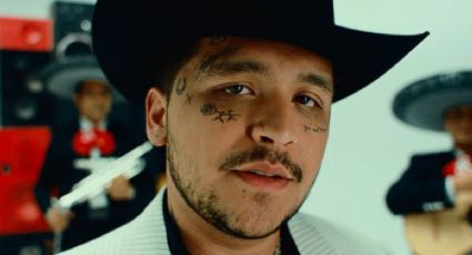 Christian Nodal reapareció sin tatuajes y revolucionó las redes