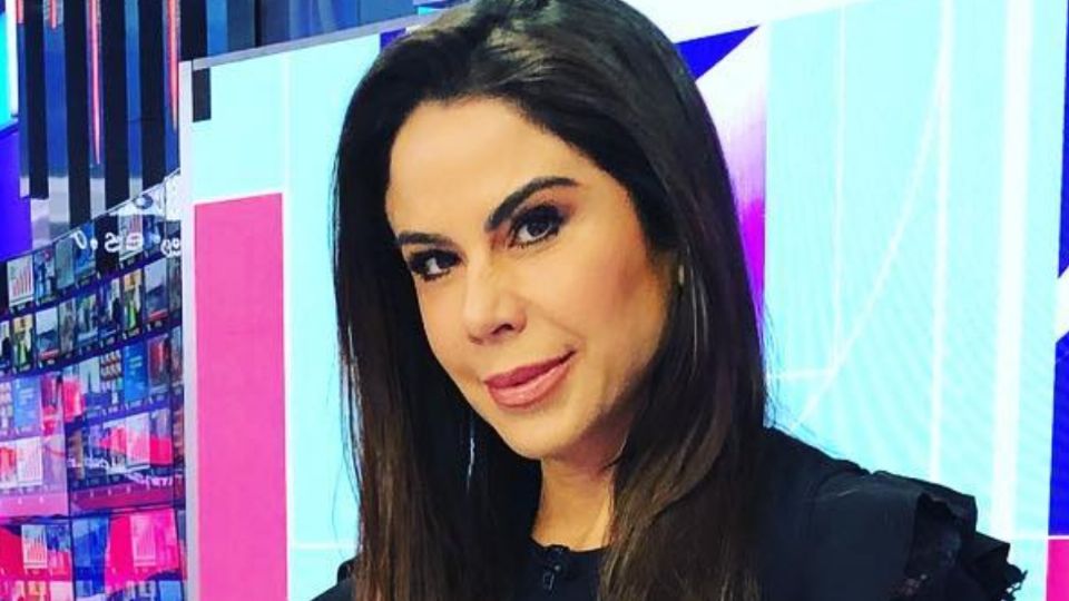 Paola Rojas rompe en llanto al hablar de su pasado. Fuente: Instagram @paolarojas