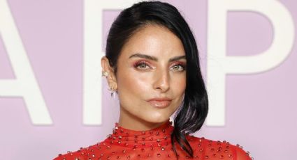 Aislinn Derbez conquista la red con un look gótico