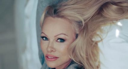 3 fotos de Pamela Anderson en traje de baño que confirman por qué sigue siendo una de las mujeres más bellas a sus 56 años