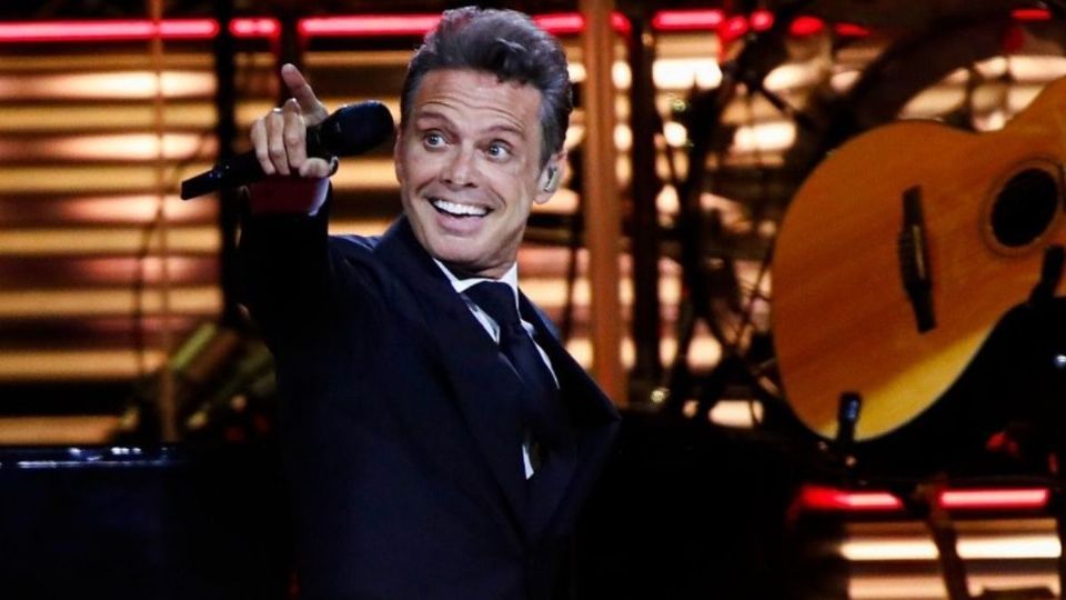 Luis Miguel vuelve a ser noticia.