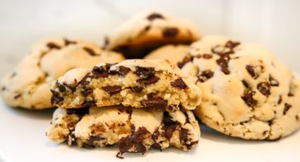 En 15 minutos y en casa, prepara esta exquisita receta de galletas con chispas de chocolate