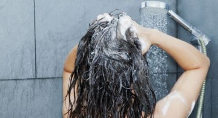 Esta es la razón por la cual el cabello se cae cuando te estás bañando