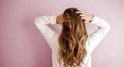 Este es el ingrediente que debes poner a tu shampoo para fortalecer el cabello